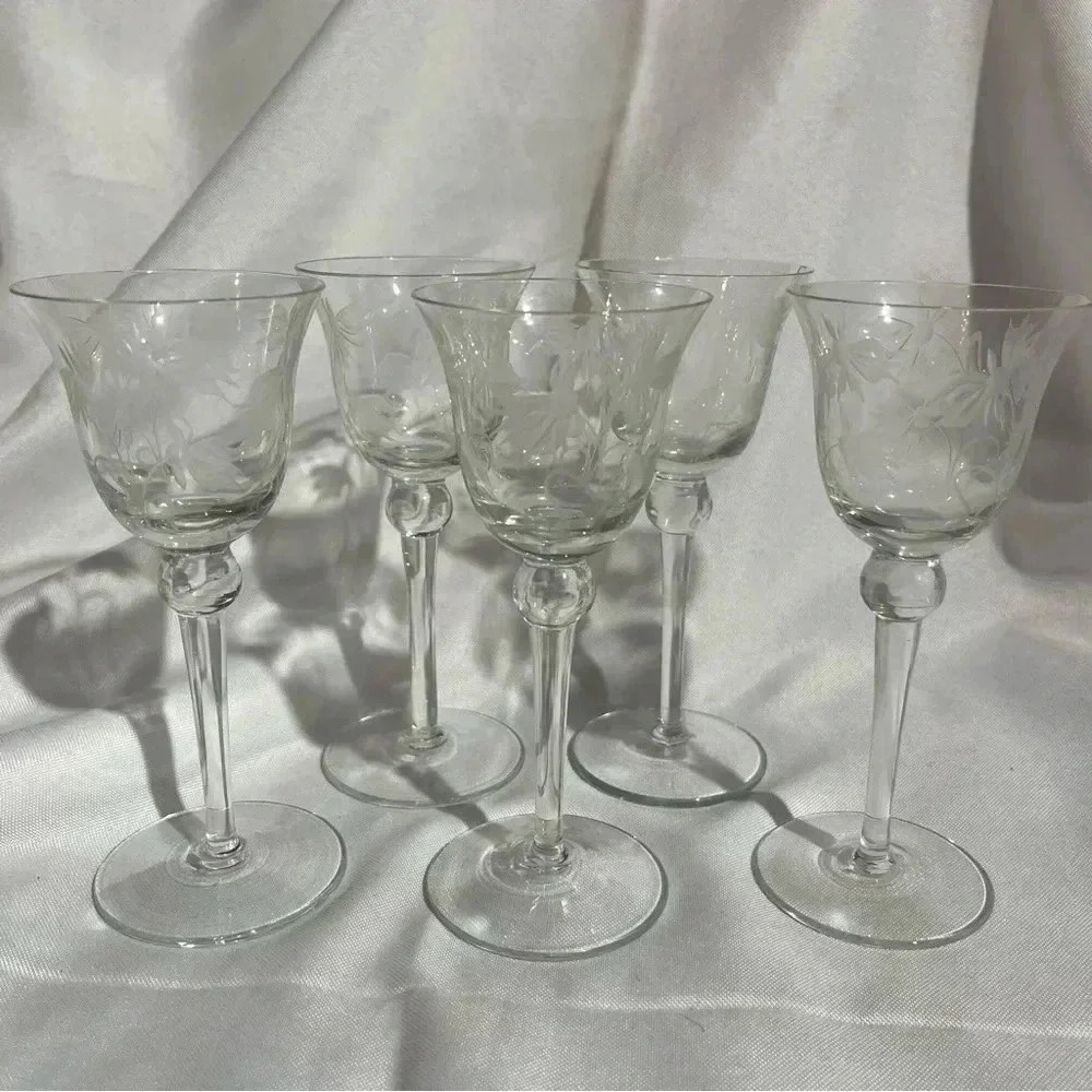 Vintage 1960s Etched Daisy Floral Cordial Glasses Set of 5
